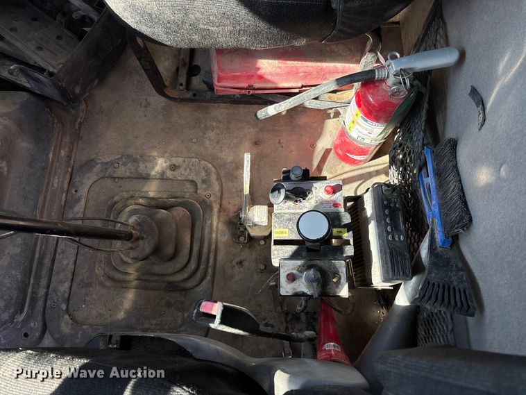 image for item FB3072 2005 Sterling L7500 dump truck