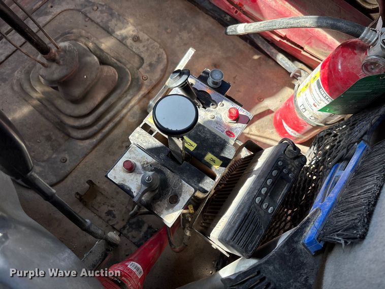 image for item FB3072 2005 Sterling L7500 dump truck