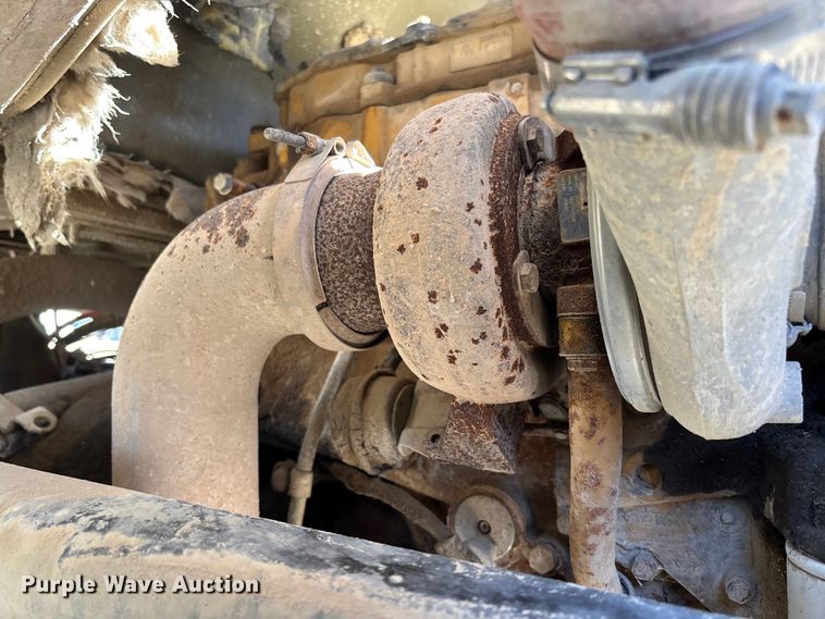 image for item FB3072 2005 Sterling L7500 dump truck