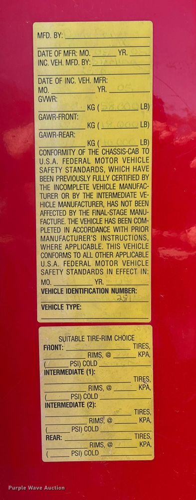 image for item FB3072 2005 Sterling L7500 dump truck