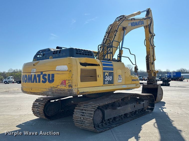 image for item FB3397 2018 Komatsu PC360LC-11 excavator