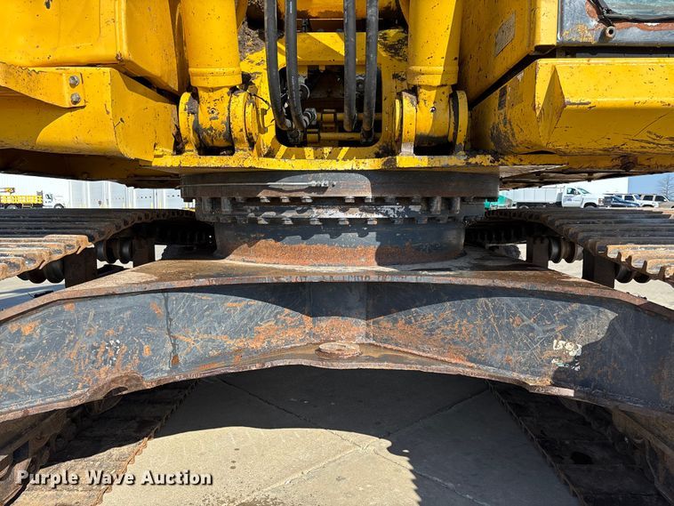 image for item FB3397 2018 Komatsu PC360LC-11 excavator