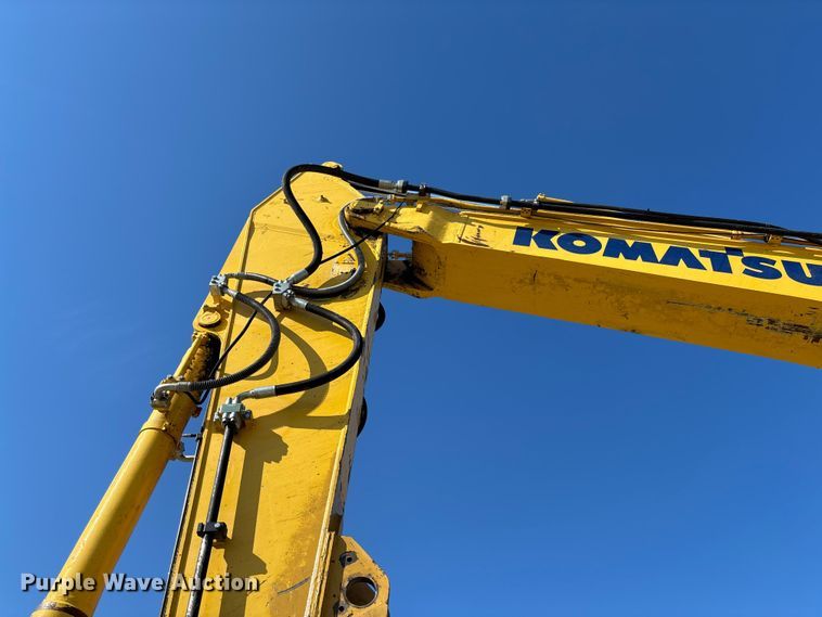 image for item FB3397 2018 Komatsu PC360LC-11 excavator