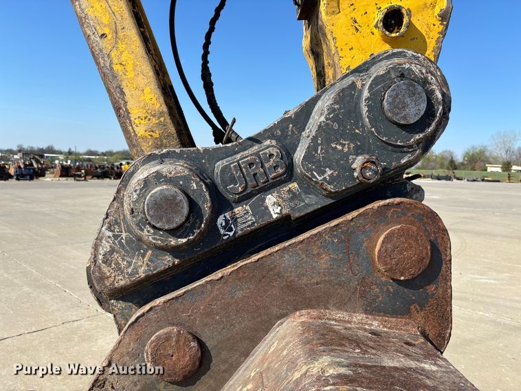 image for item FB3397 2018 Komatsu PC360LC-11 excavator