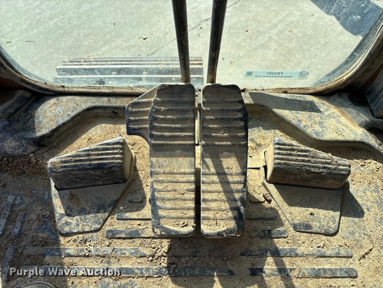 image for item FB3397 2018 Komatsu PC360LC-11 excavator