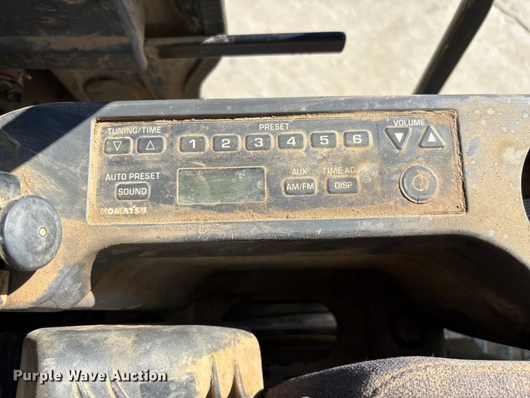 image for item FB3397 2018 Komatsu PC360LC-11 excavator