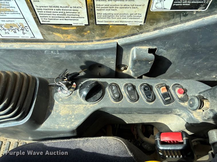 image for item FB3397 2018 Komatsu PC360LC-11 excavator