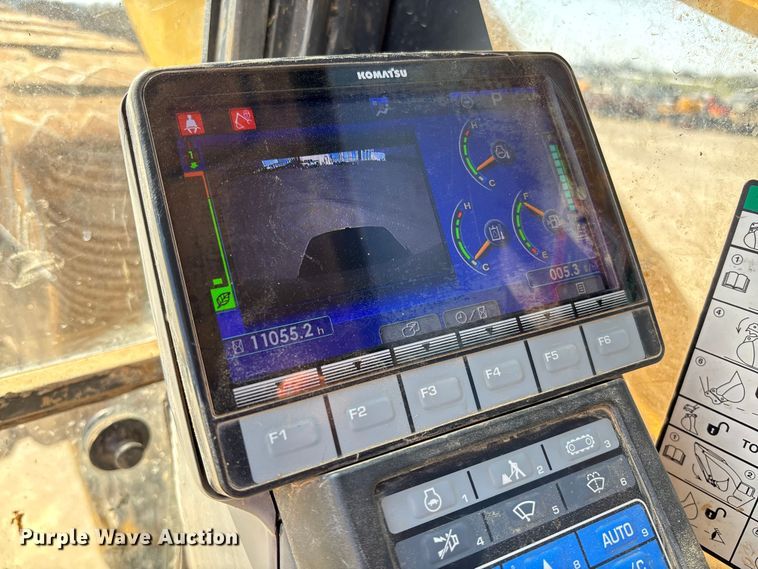 image for item FB3397 2018 Komatsu PC360LC-11 excavator