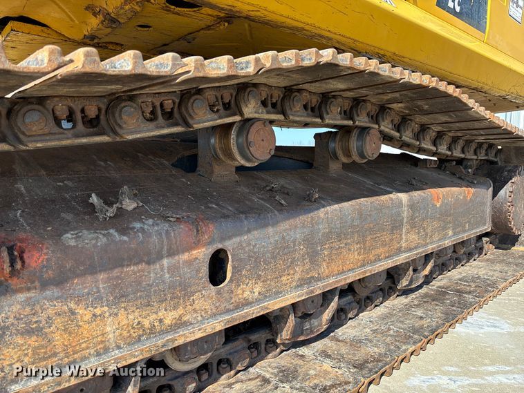 image for item FB3397 2018 Komatsu PC360LC-11 excavator