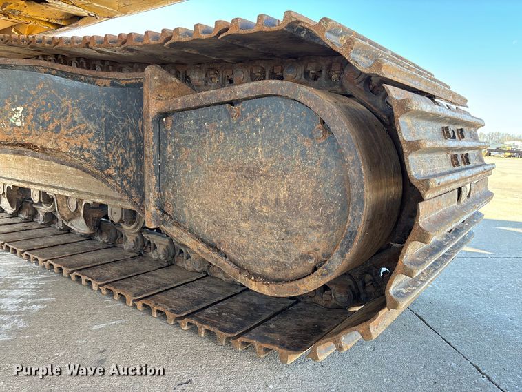 image for item FB3397 2018 Komatsu PC360LC-11 excavator