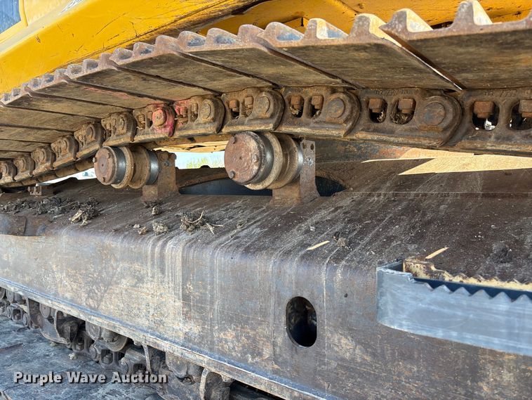 image for item FB3397 2018 Komatsu PC360LC-11 excavator