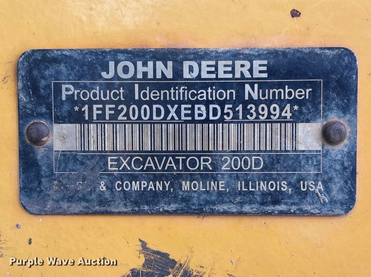 image for item FB3422 2012 John Deere 200D LC excavator