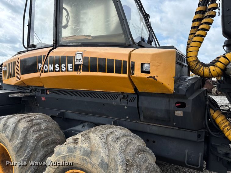 image for item FB3423 2004 Ponsse Gazelle forwarder