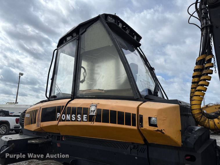 image for item FB3423 2004 Ponsse Gazelle forwarder