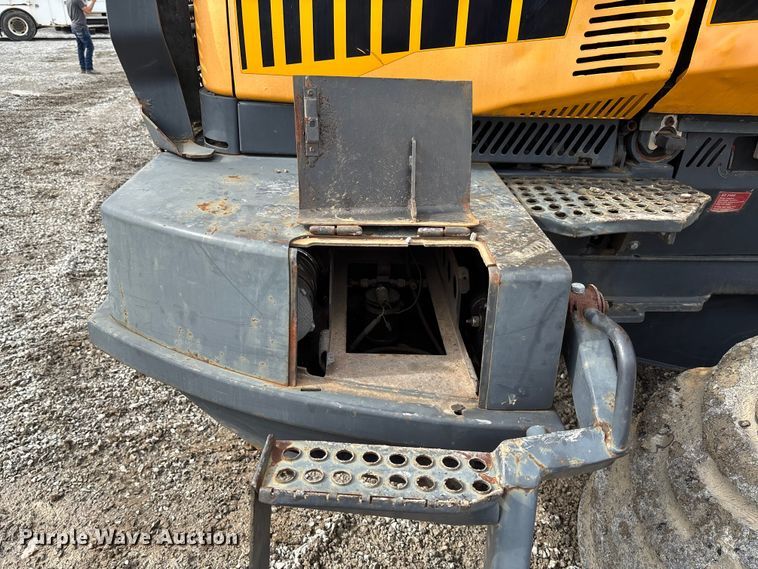 image for item FB3423 2004 Ponsse Gazelle forwarder