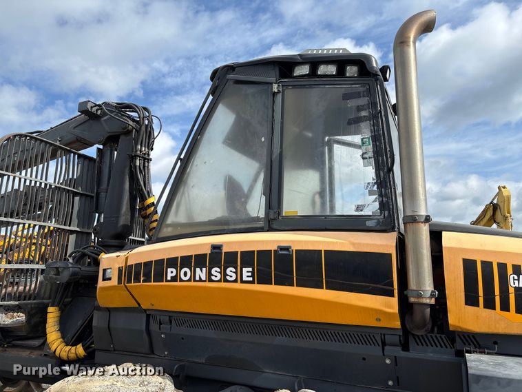 image for item FB3423 2004 Ponsse Gazelle forwarder