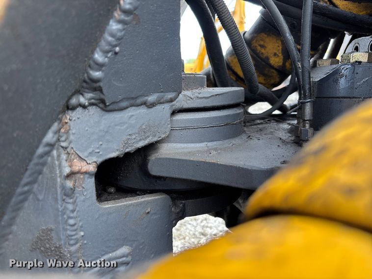 image for item FB3423 2004 Ponsse Gazelle forwarder