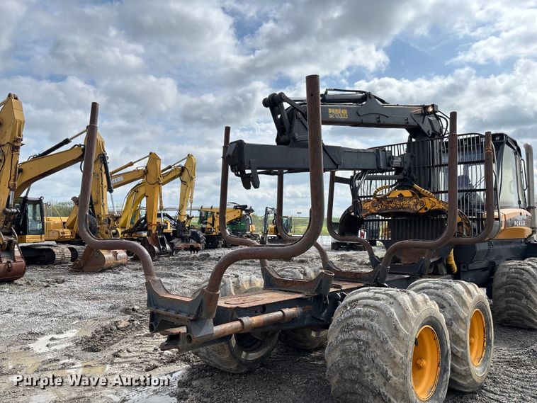 image for item FB3423 2004 Ponsse Gazelle forwarder