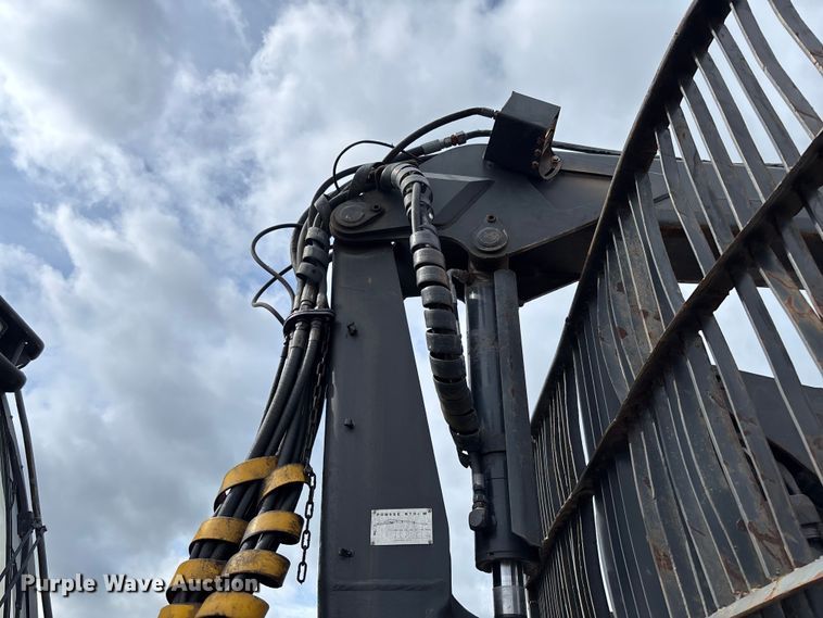 image for item FB3423 2004 Ponsse Gazelle forwarder