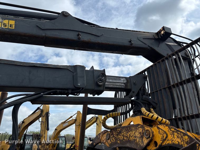 image for item FB3423 2004 Ponsse Gazelle forwarder