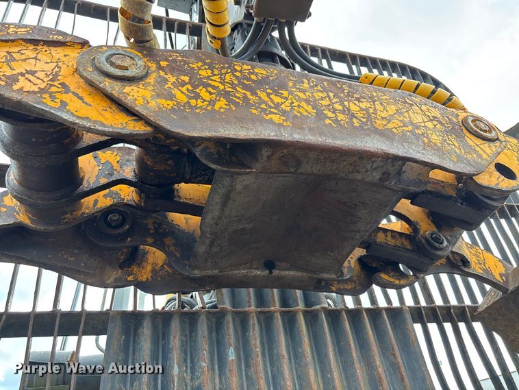 image for item FB3423 2004 Ponsse Gazelle forwarder