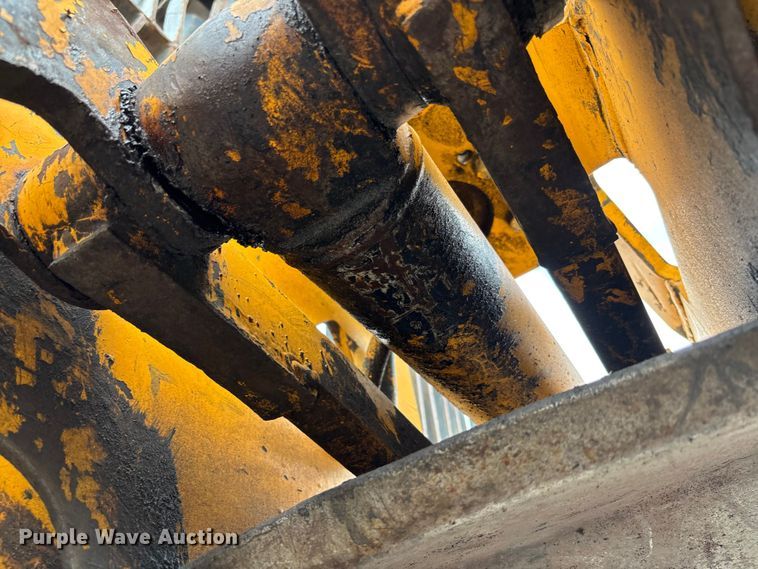 image for item FB3423 2004 Ponsse Gazelle forwarder