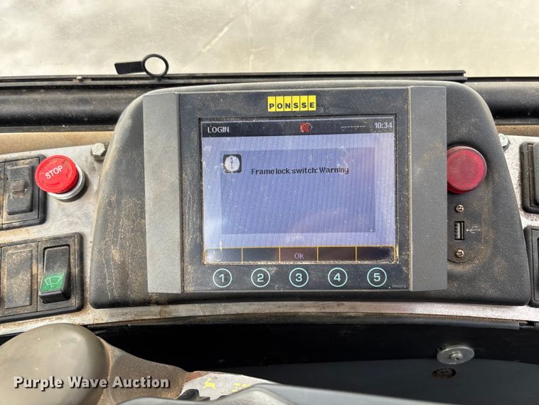 image for item FB3423 2004 Ponsse Gazelle forwarder