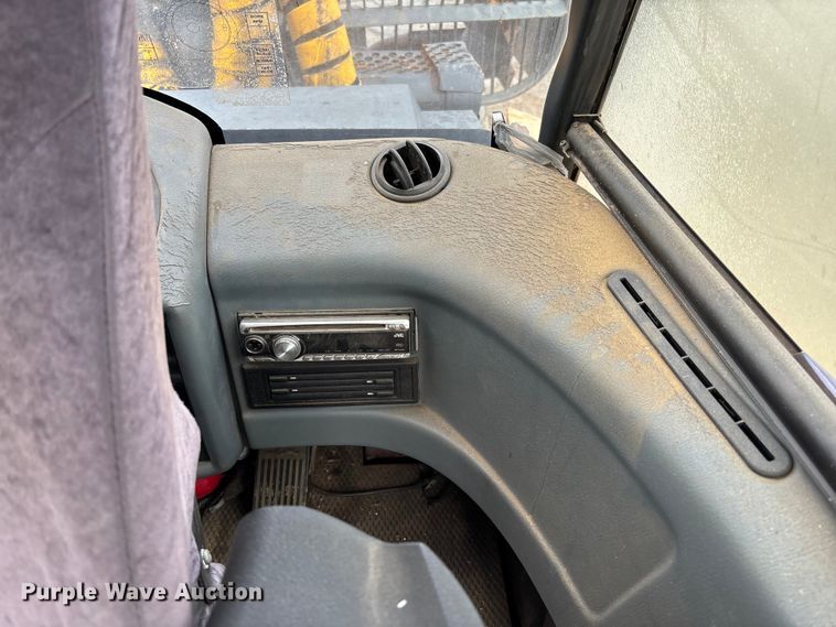 image for item FB3423 2004 Ponsse Gazelle forwarder