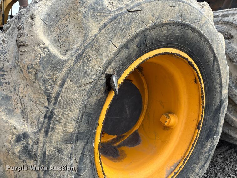 image for item FB3423 2004 Ponsse Gazelle forwarder