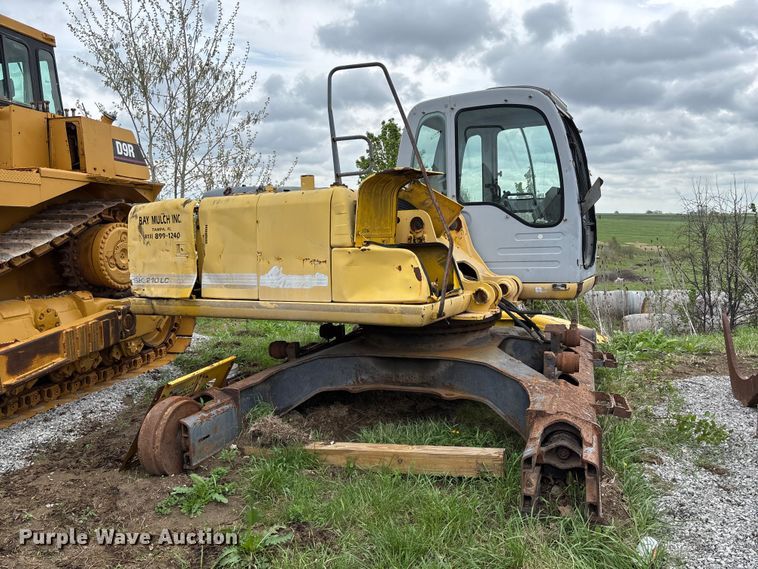 image for item FB3424 2000 Kobelco SK210LC excavator