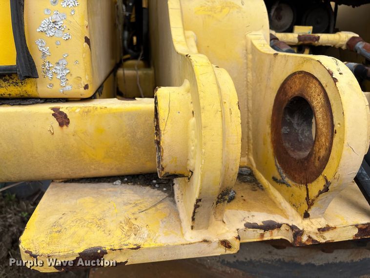 image for item FB3424 2000 Kobelco SK210LC excavator