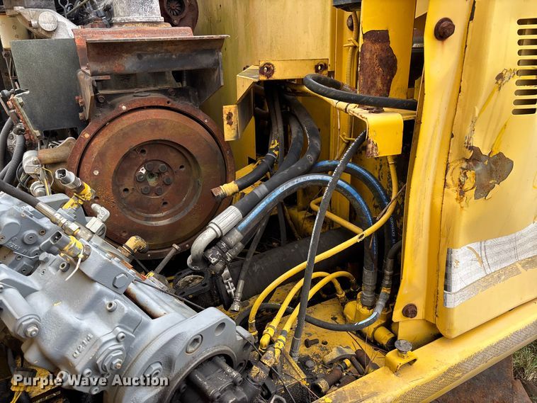 image for item FB3424 2000 Kobelco SK210LC excavator