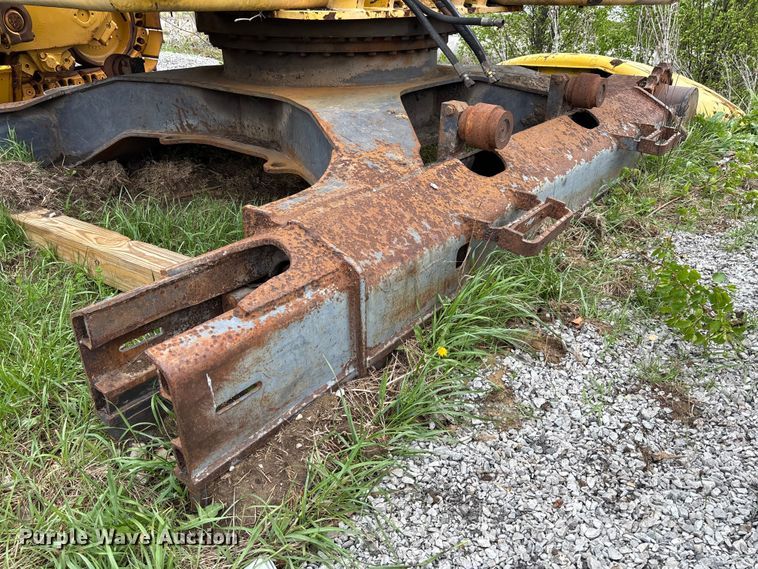 image for item FB3424 2000 Kobelco SK210LC excavator