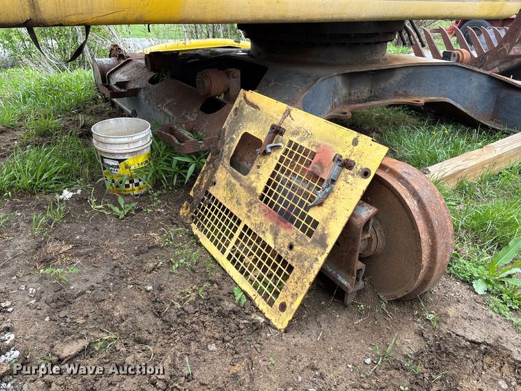 image for item FB3424 2000 Kobelco SK210LC excavator