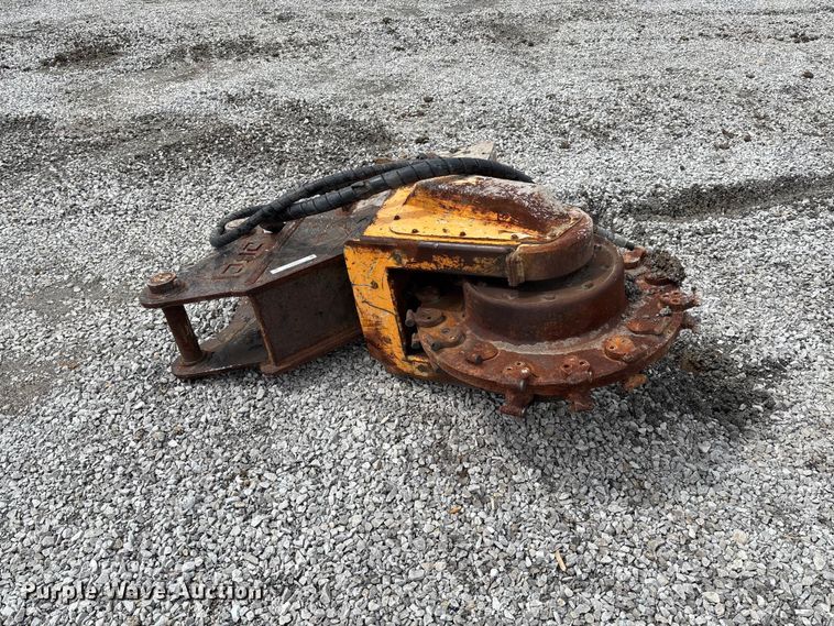 image for item FB3426 Excavator stump grinder