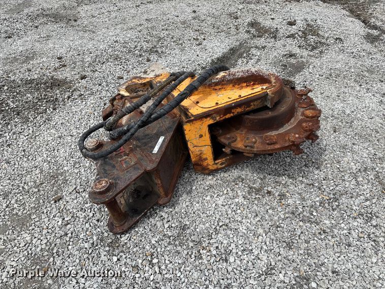 image for item FB3426 Excavator stump grinder