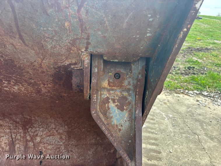 image for item FB3429 JRB attachments 544J four-in-one wheel loader bucket