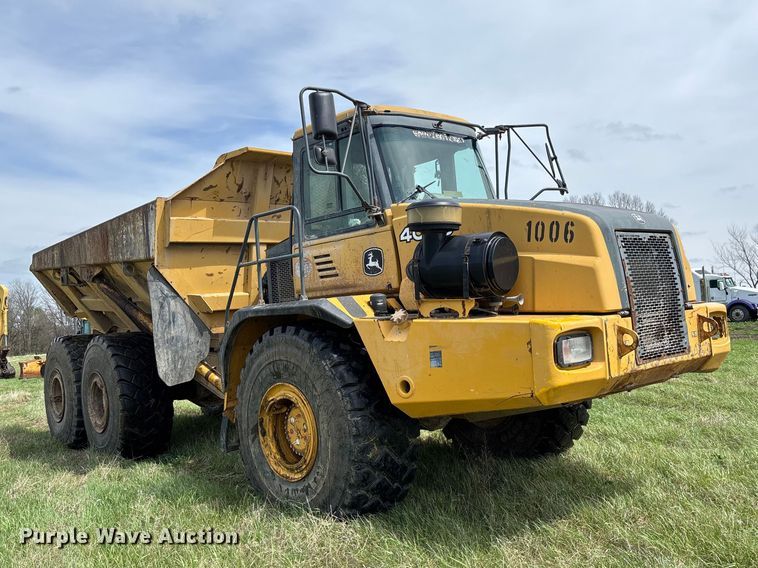 image for item FB3431 2008 John Deere 400D articulated haul truck