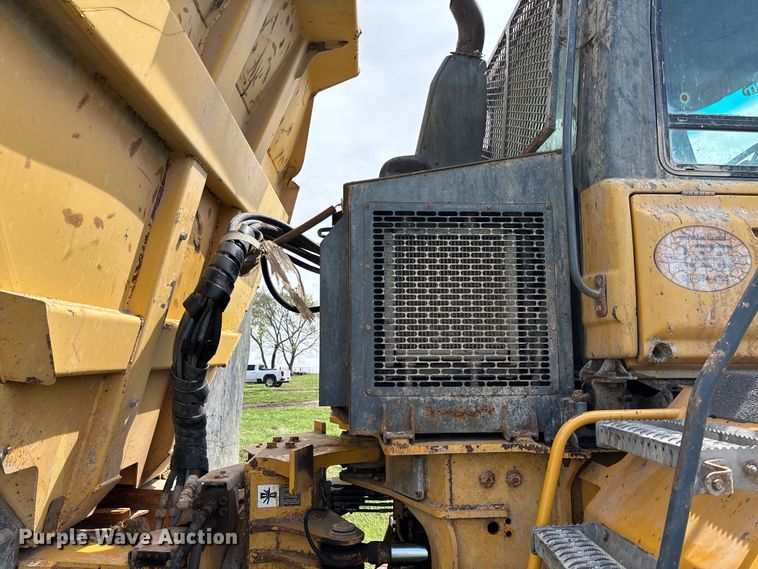 image for item FB3431 2008 John Deere 400D articulated haul truck