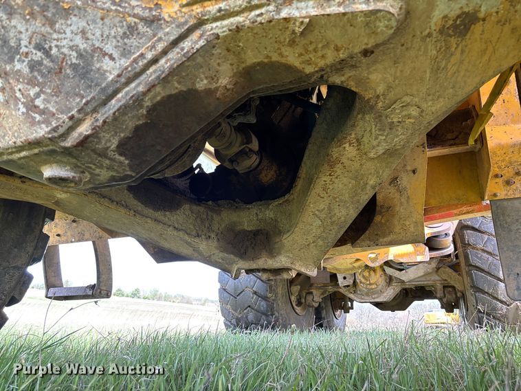 image for item FB3431 2008 John Deere 400D articulated haul truck