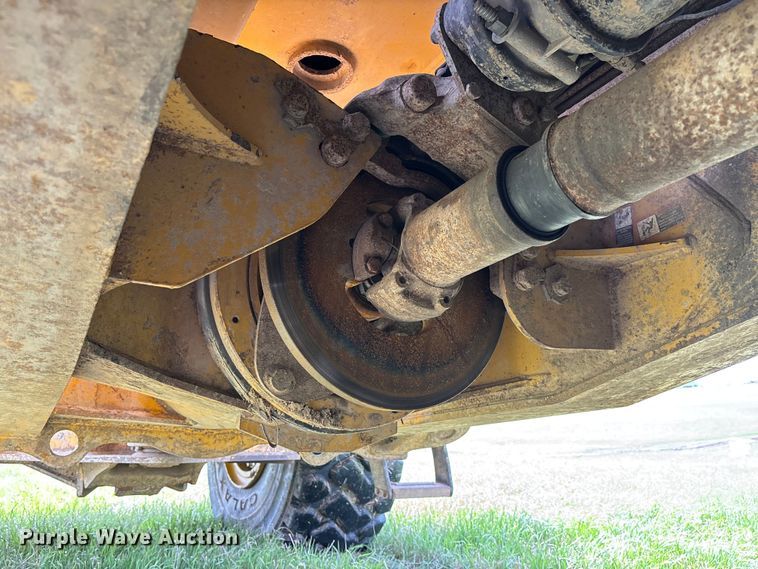 image for item FB3431 2008 John Deere 400D articulated haul truck