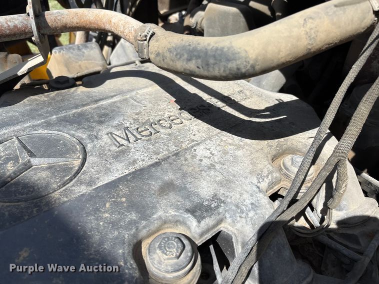 image for item FB3431 2008 John Deere 400D articulated haul truck