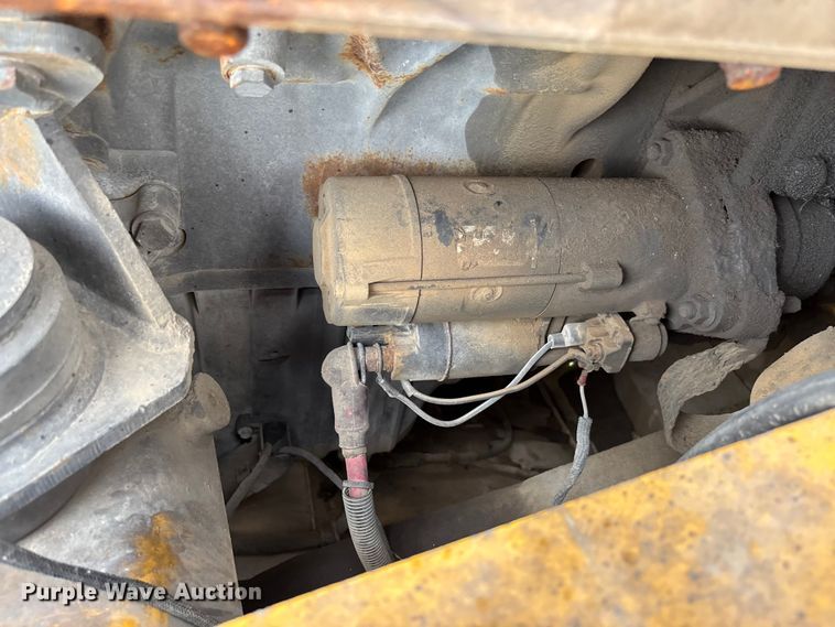 image for item FB3431 2008 John Deere 400D articulated haul truck