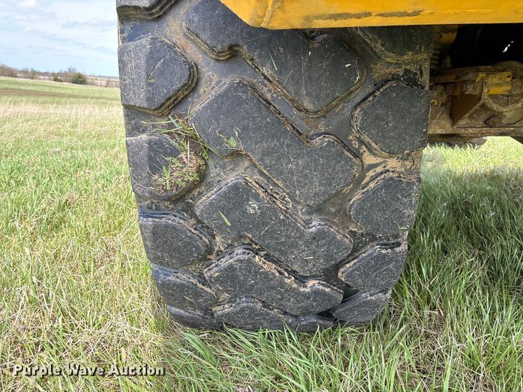 image for item FB3431 2008 John Deere 400D articulated haul truck