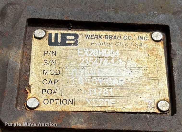 image for item FB3432 2002 Komatsu PC200LC-7L excavator