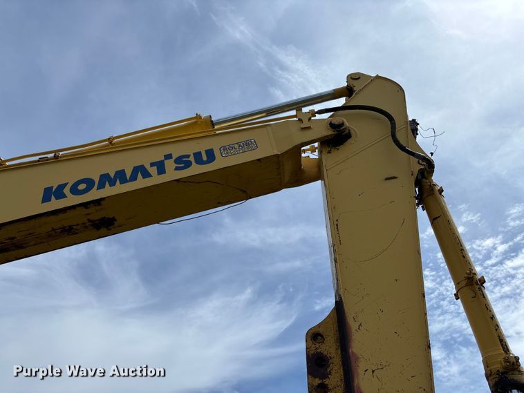 image for item FB3432 2002 Komatsu PC200LC-7L excavator