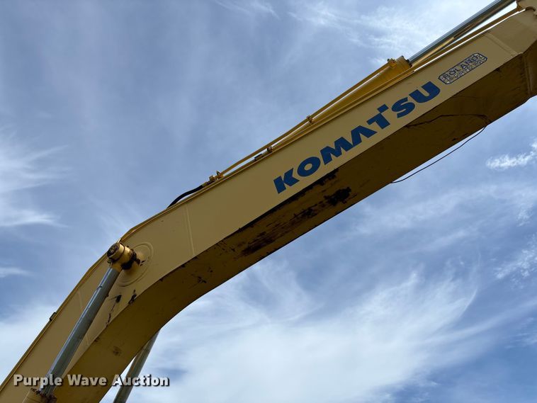 image for item FB3432 2002 Komatsu PC200LC-7L excavator