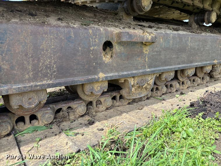 image for item FB3432 2002 Komatsu PC200LC-7L excavator