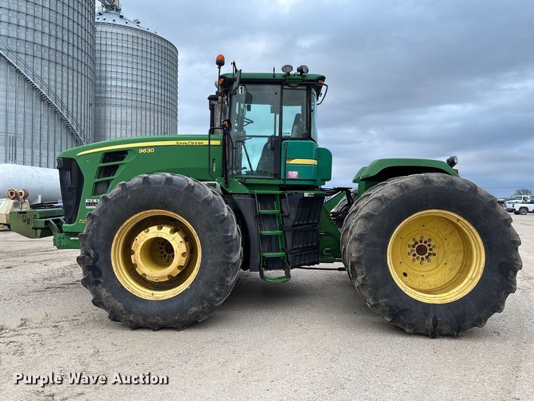 image for item FB3433 2008 John Deere 9630 Scraper Special 4WD tractor