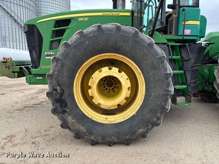 image for item FB3433 2008 John Deere 9630 Scraper Special 4WD tractor